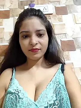 QUEEN-ADITI on StripChat 