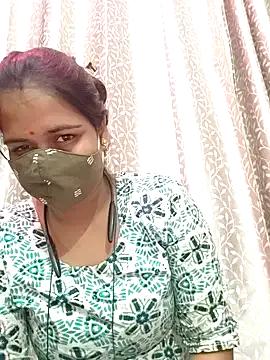 Riya_hot12 on StripChat