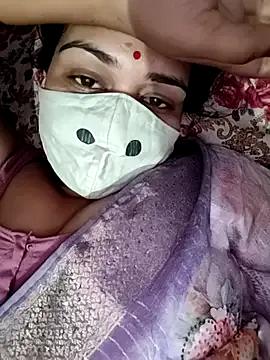 Riya_hot12 on StripChat