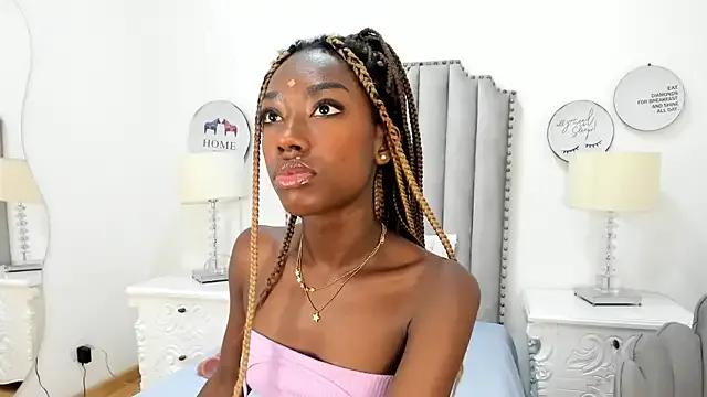 SamantaMarquez on StripChat 