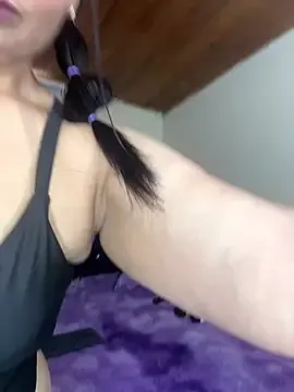 scarlet_tommy