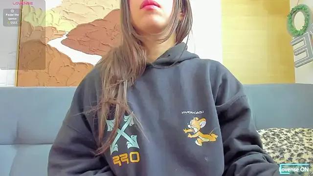 Freechat scarlett_mask on StripChat