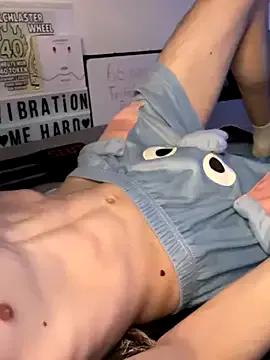 secret_dream415 on StripChat