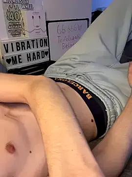 secret_dream415 on StripChat