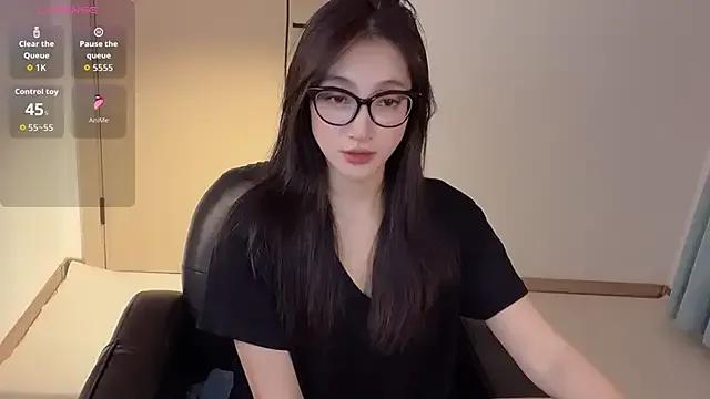 Freechat Seraphina-se on StripChat