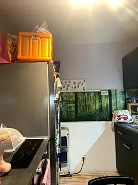 SexyMilf_37 on StripChat