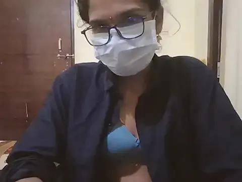 shalini_telugu on StripChat