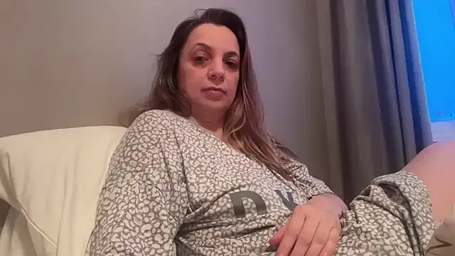 ShyFlameLive — Give me a GIFT for Valentine's Day