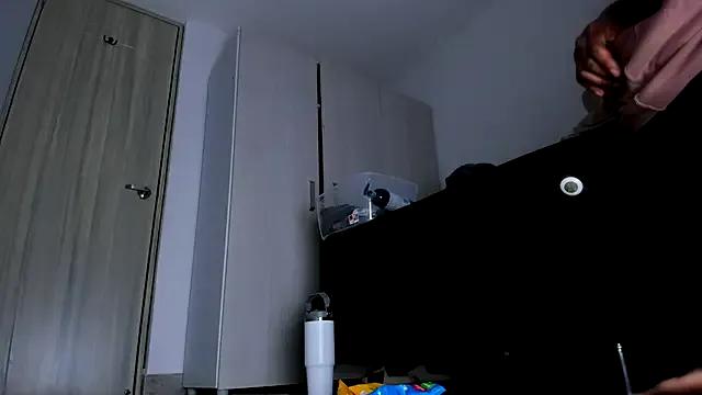 Skarleth69 — Full show at goal, keep it going guys