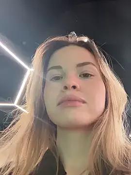 StripChat SMELLSEX is Freechat SMELLSEX — OPEN DOOR FULL NAKED CUM IN MENS SHOWER