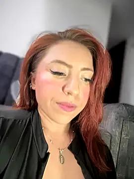 Freechat Sofhi_a20 on StripChat