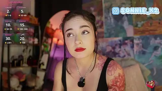 Freechat Sonnie_mami on StripChat