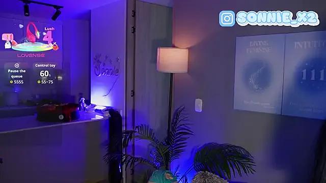 Freechat Sonnie_mami on StripChat