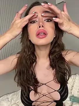 Freechat stefannichka on StripChat