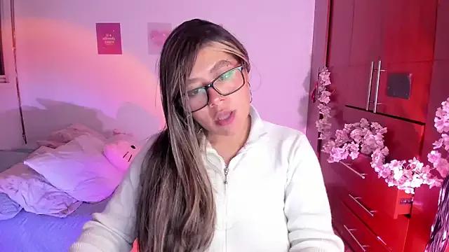 Freechat StephaniFox on StripChat