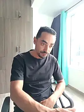 Freechat stivenlujan69 on StripChat