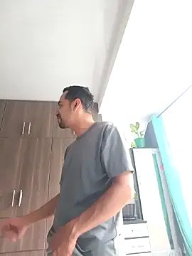 Freechat stivenlujan69 on StripChat