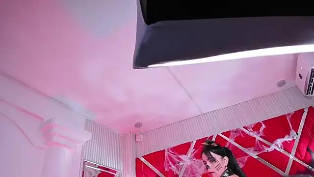 Freechat SusanCouper on StripChat