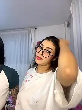 Sweet_and_Rous0 on StripChat 