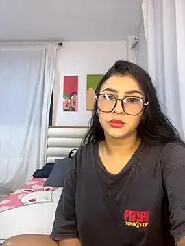 Sweet_and_Rous0 on StripChat 