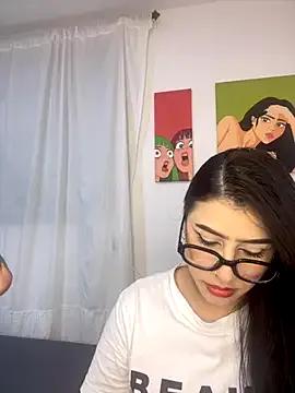 Sweet_and_Rous0 on StripChat 