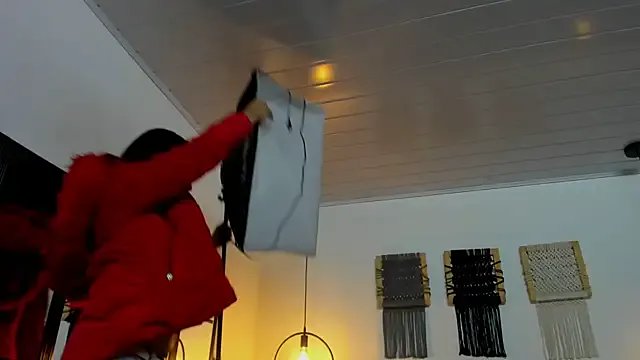 Sweet_camille on StripChat