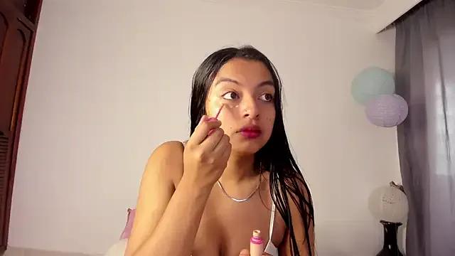 sweet_cinamon on StripChat 