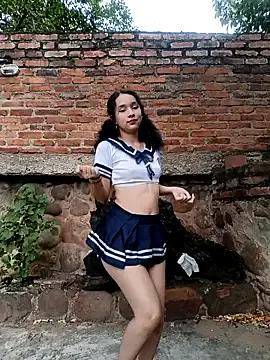 StripChat sweet_outdoor_charm is Freechat sweet_outdoor_charm — Show my tits and spit on them