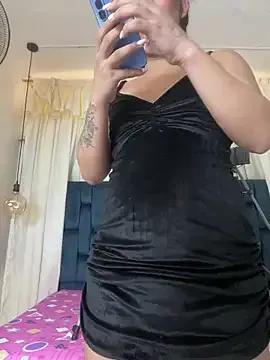 Sweet_vicky_hot — suck ass