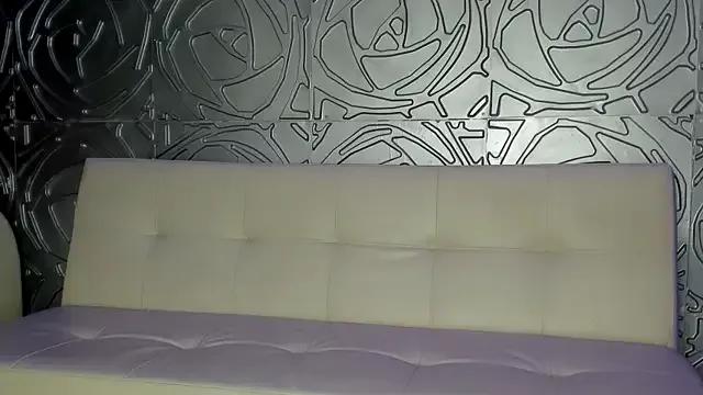 Sweetberryhot on StripChat 