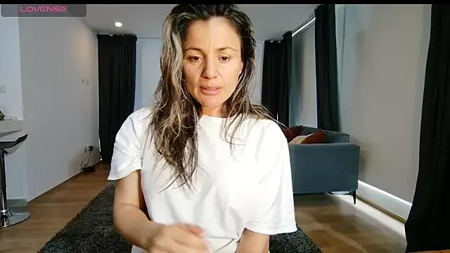 sweetfantasyy69 on StripChat 