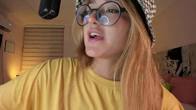 SweetJennaa on StripChat 