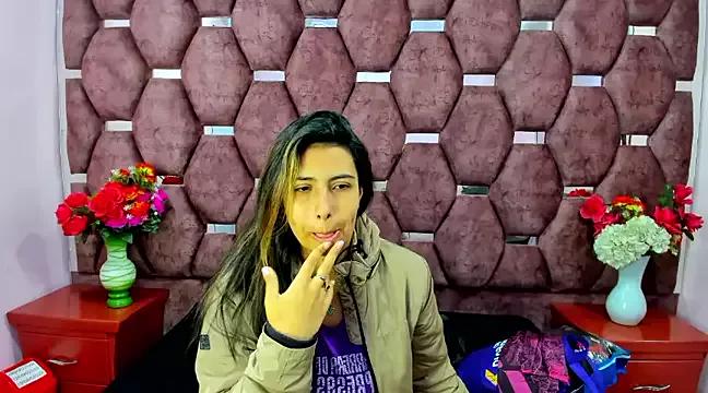 Freechat Tammy_Blackk on StripChat