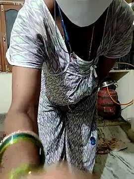 Freechat taratelugu on StripChat