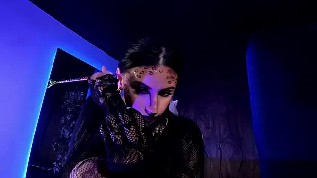 Freechat Taylor-Jonnees on StripChat