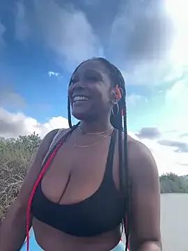 Freechat TilaTotti on StripChat