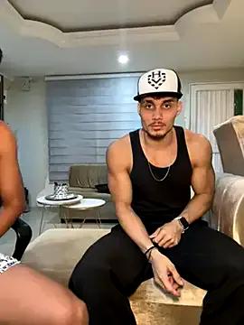 Tonny_2-2cm's avatar