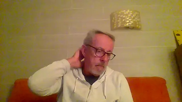 tuggy59 on StripChat