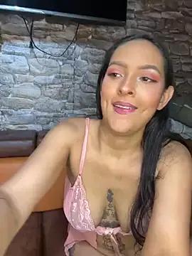 Freechat twohornys on StripChat