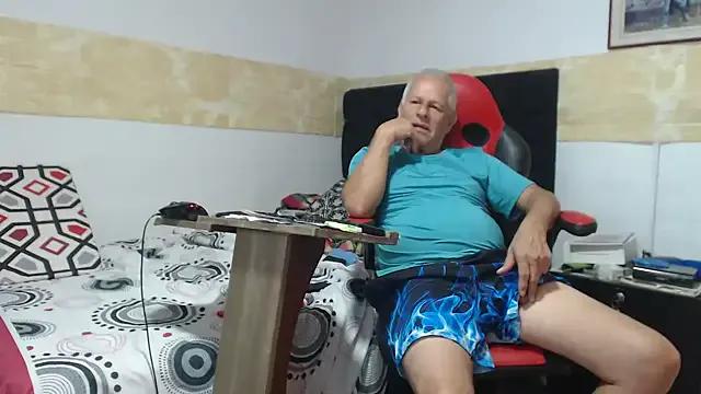 Freechat VALENTINO1983_ on StripChat