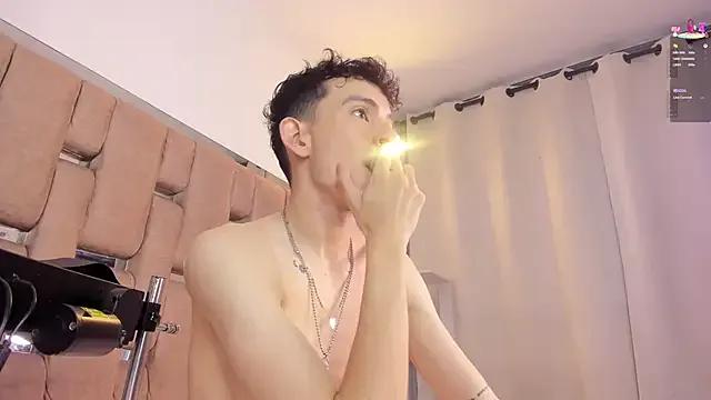 Private ValentinoMoreti on StripChat