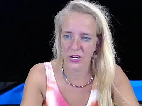 StripChat Wendysexyx is Freechat Wendysexyx — topje uit