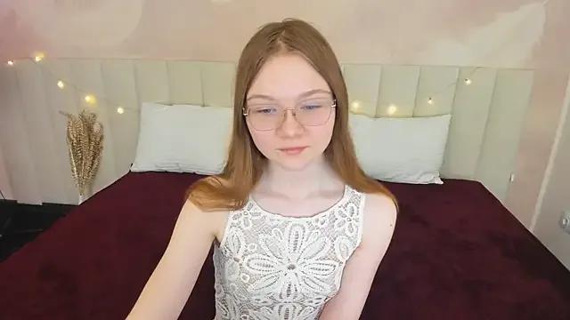 StripChat WetRossy is Freechat WetRossy — Show outfit