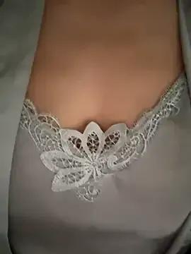 Freechat xiiuuff18 on StripChat