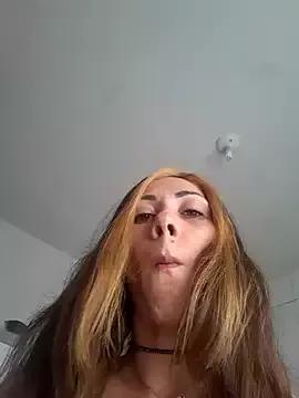 Freechat xMirana_ on StripChat