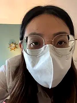 Freechat yourbootygirl on StripChat