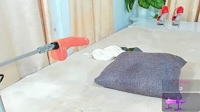 Freechat Yummy_squirter on StripChat