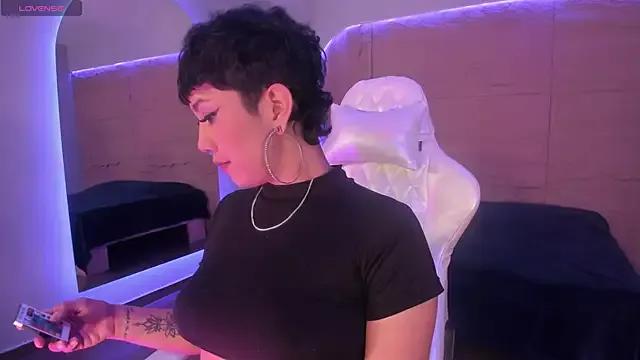 Freechat ZahaRose on StripChat