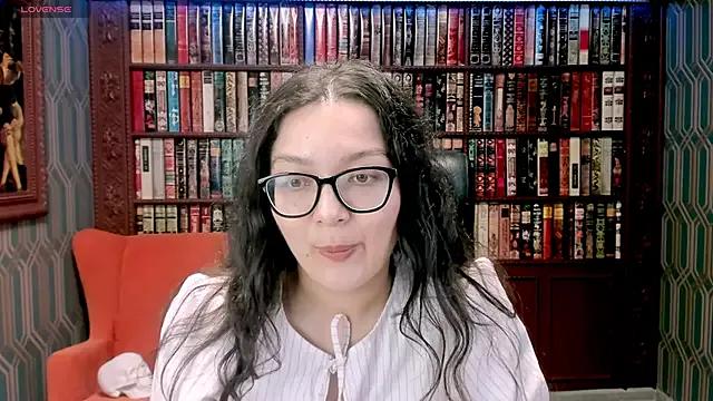 Freechat ZarifaBev on StripChat