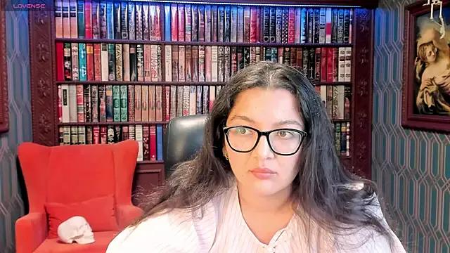 Freechat ZarifaBev on StripChat